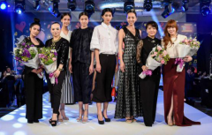 身为现场独一受邀参取T台表演、“问大咖”品牌